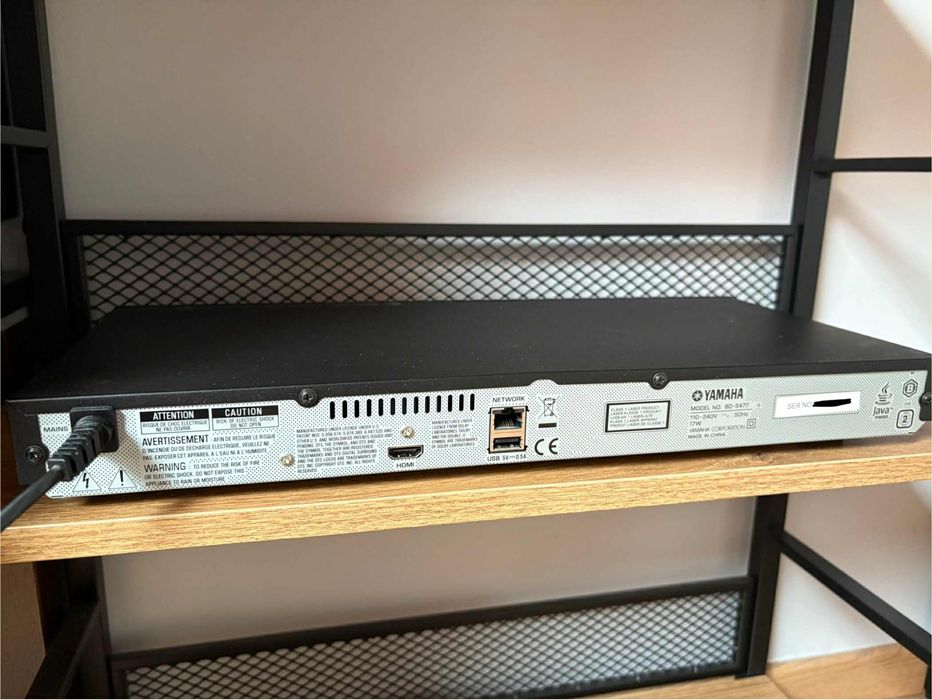 Amplituner Yamaha oraz odtwarzacz płyt