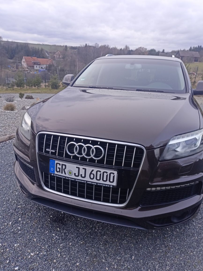 Audi Q7 S line Quattro