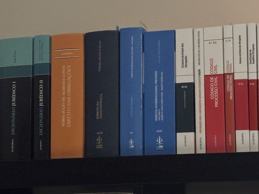 Livros de Diteito novos e como novos