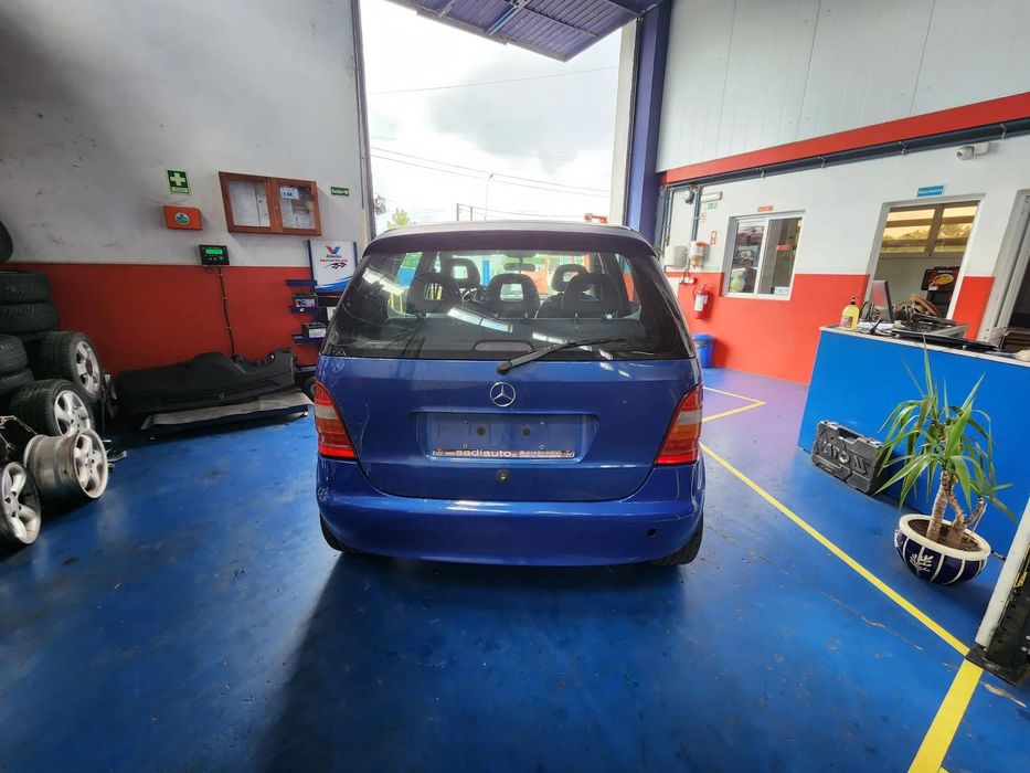 Mercedes-Benz A160 1.6 gasolina de 1998 ás peças