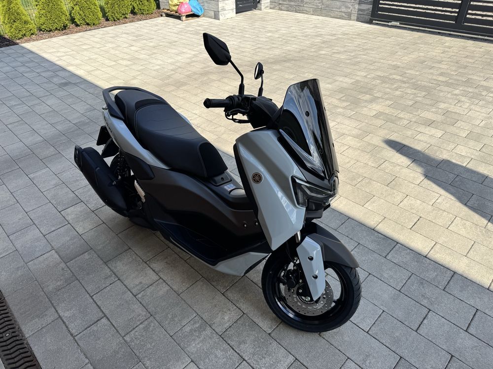 Yamaha N-MAX TECH MAX 2025