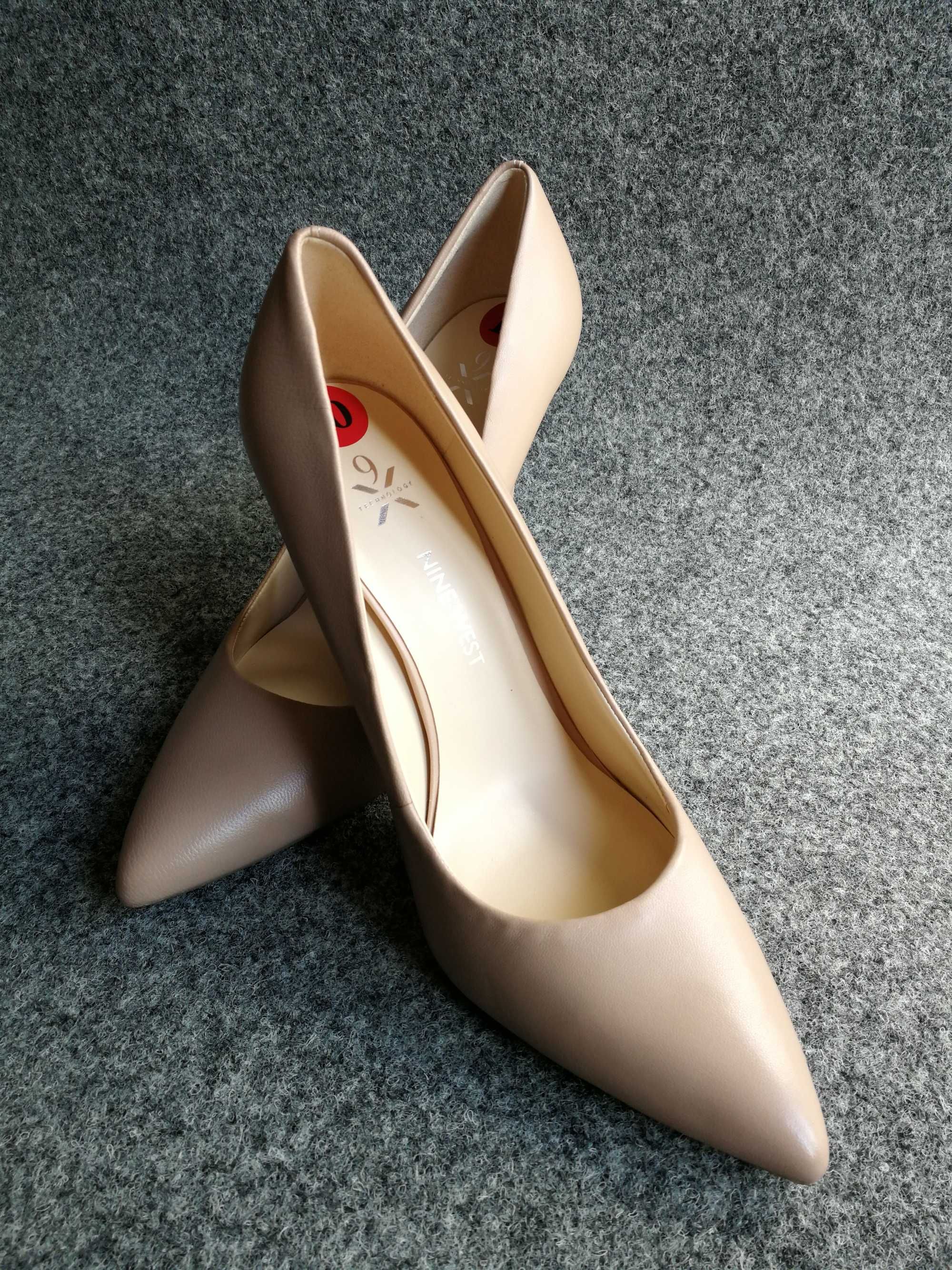 NINE WEST szpilki nude nowe, 41 (10M)