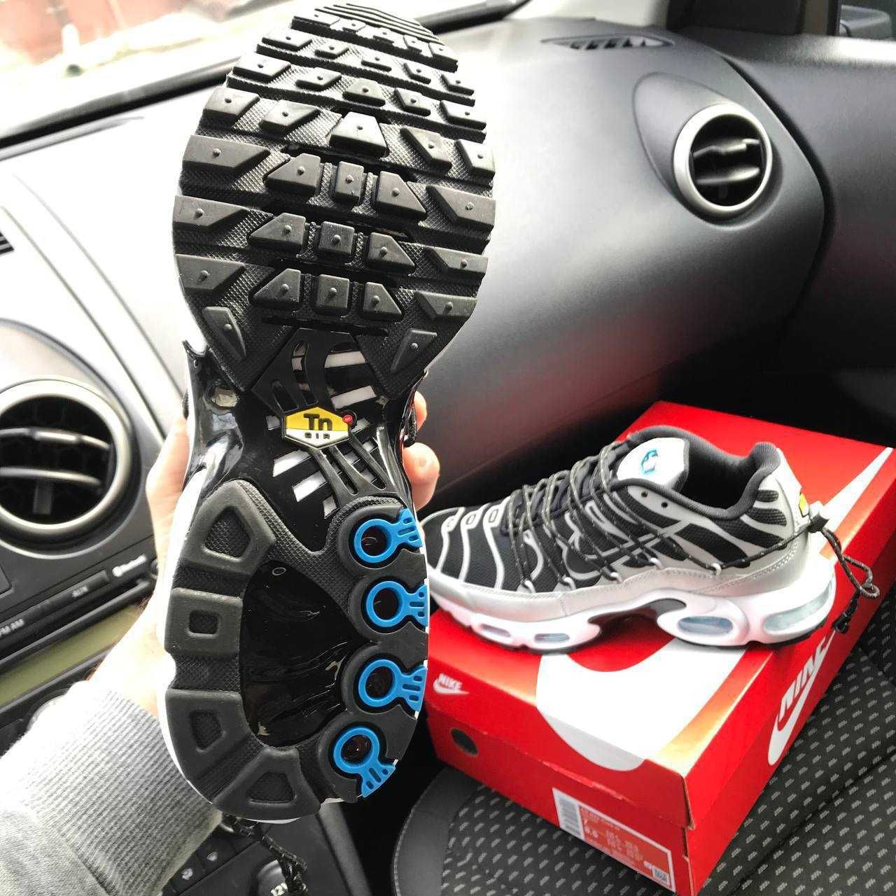 Чоловічі кросівки Nike air max Tn Plus чорний з сірим 093 ТОП