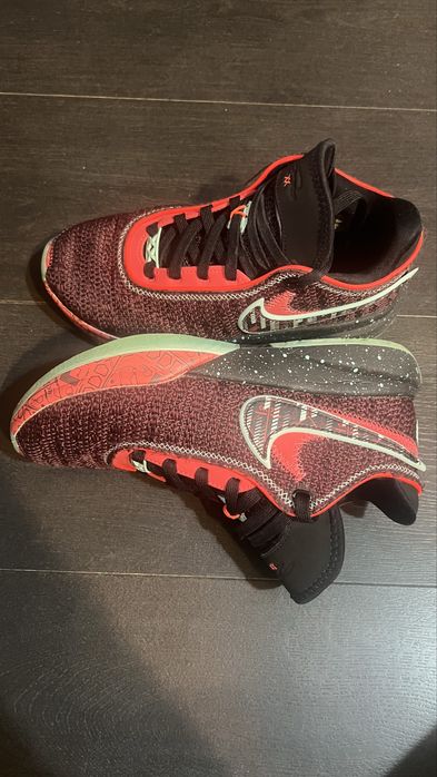 Кросівки Nike Lebron 37.5 (23.5 см)оригінал