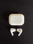 Новые  Apple AirPods Pro 2nd Gen Lightning
