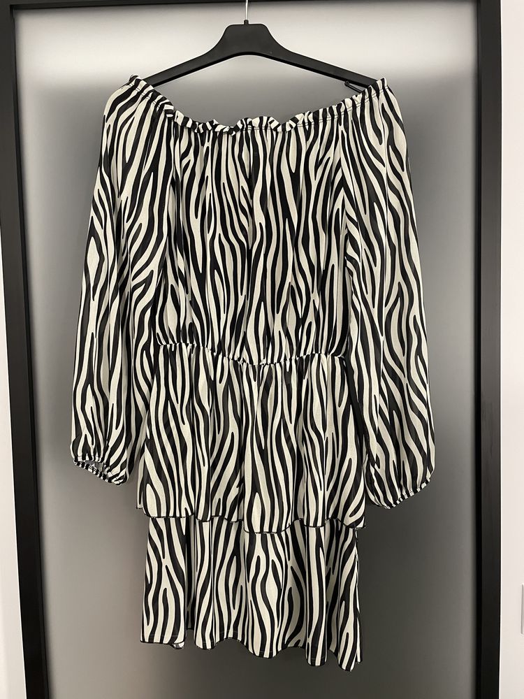 Sukienk XS wzor zebra stan idealny