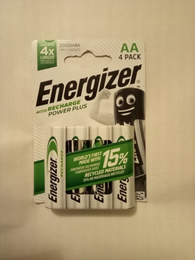 Продам аккамуляторы Energizer и Duracell AA и AAA.