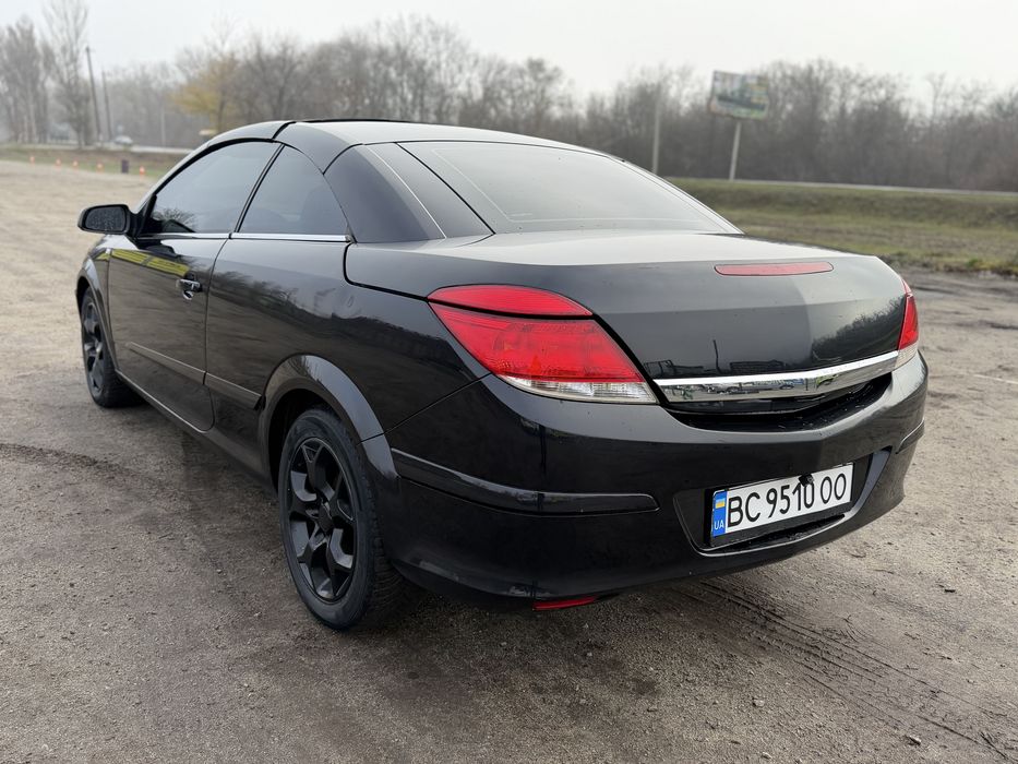 Opel Astra 1.8 бензин Кабриолет