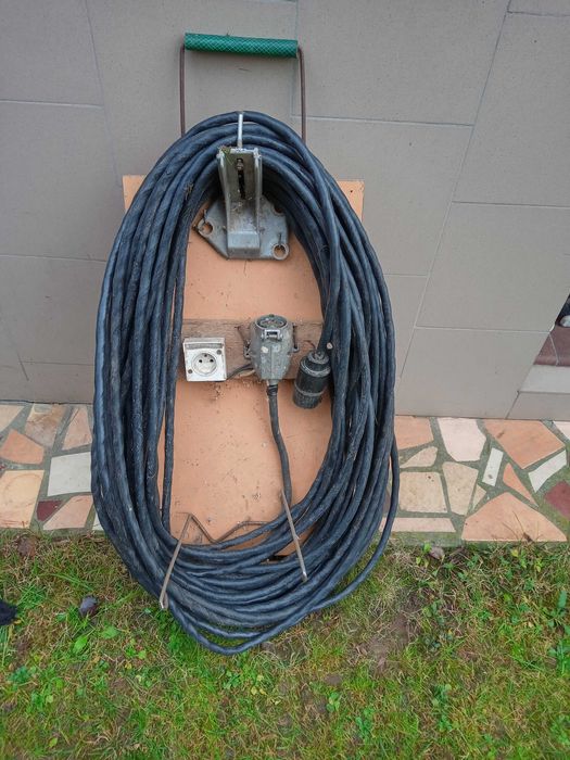 Sprzedam siłowy przedłużacz 46,5 m