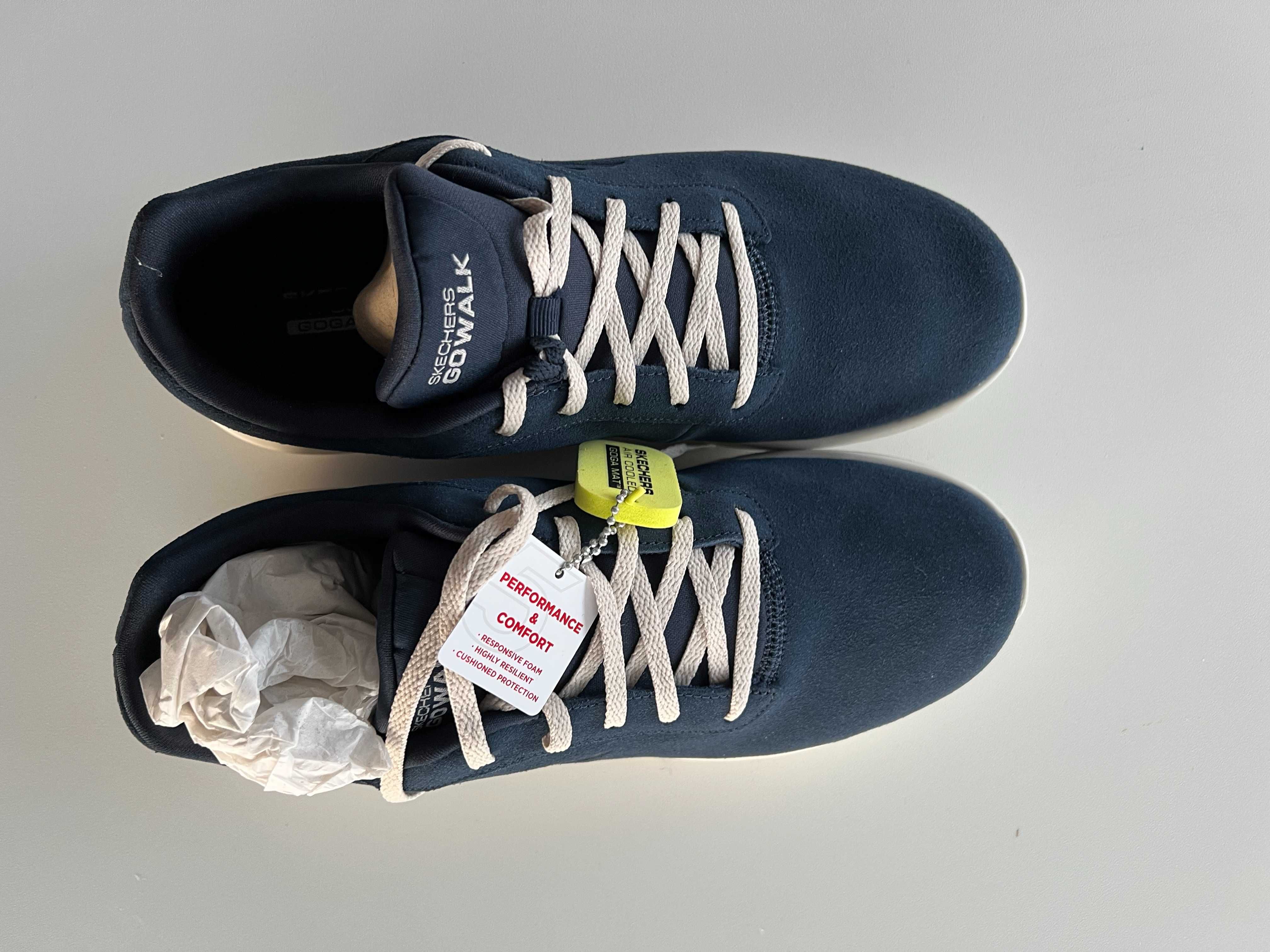 Skechers GoWalk MAX navy r.44