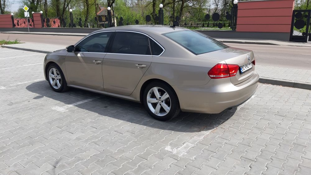 Volkswagen Passat 2015 (1.8tsi)