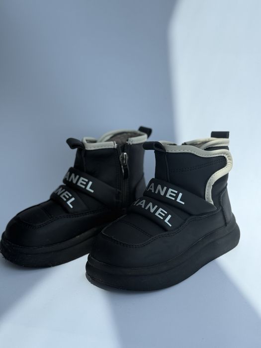 Ботинки на хлопчика 25 розмір ( зима)