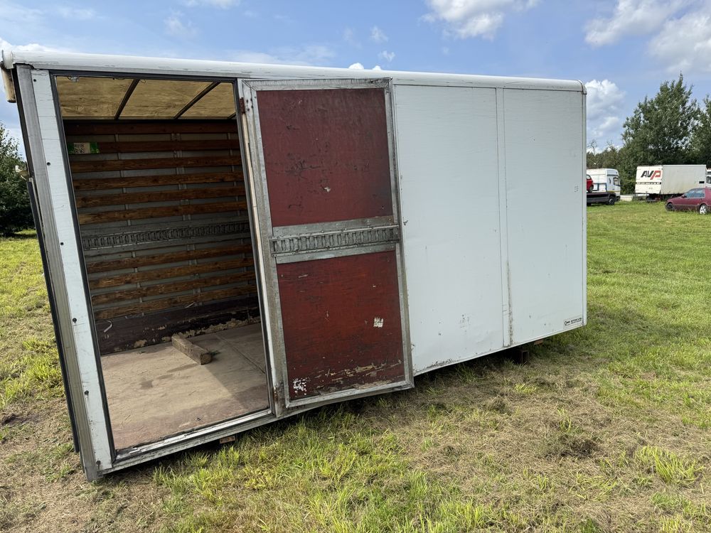 Kontener magazyn stróżówka drewutnia transport