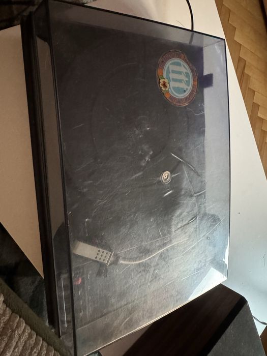 Gramofon z czasow PRL