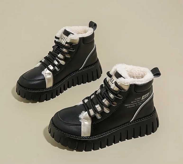 Жіночі  черевики теплі зимові з хутром. Устілка 25,7см (р.38-38,5)