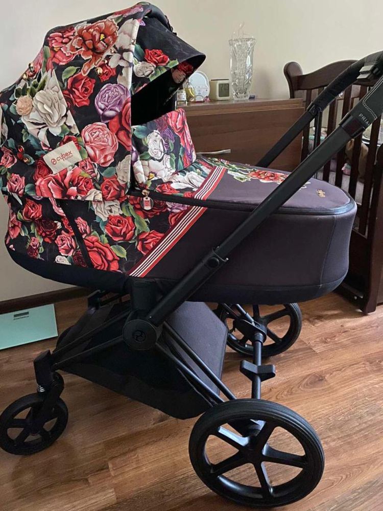 Візочок 2 в1 Cybex Priam Lux Spring Blossom.
