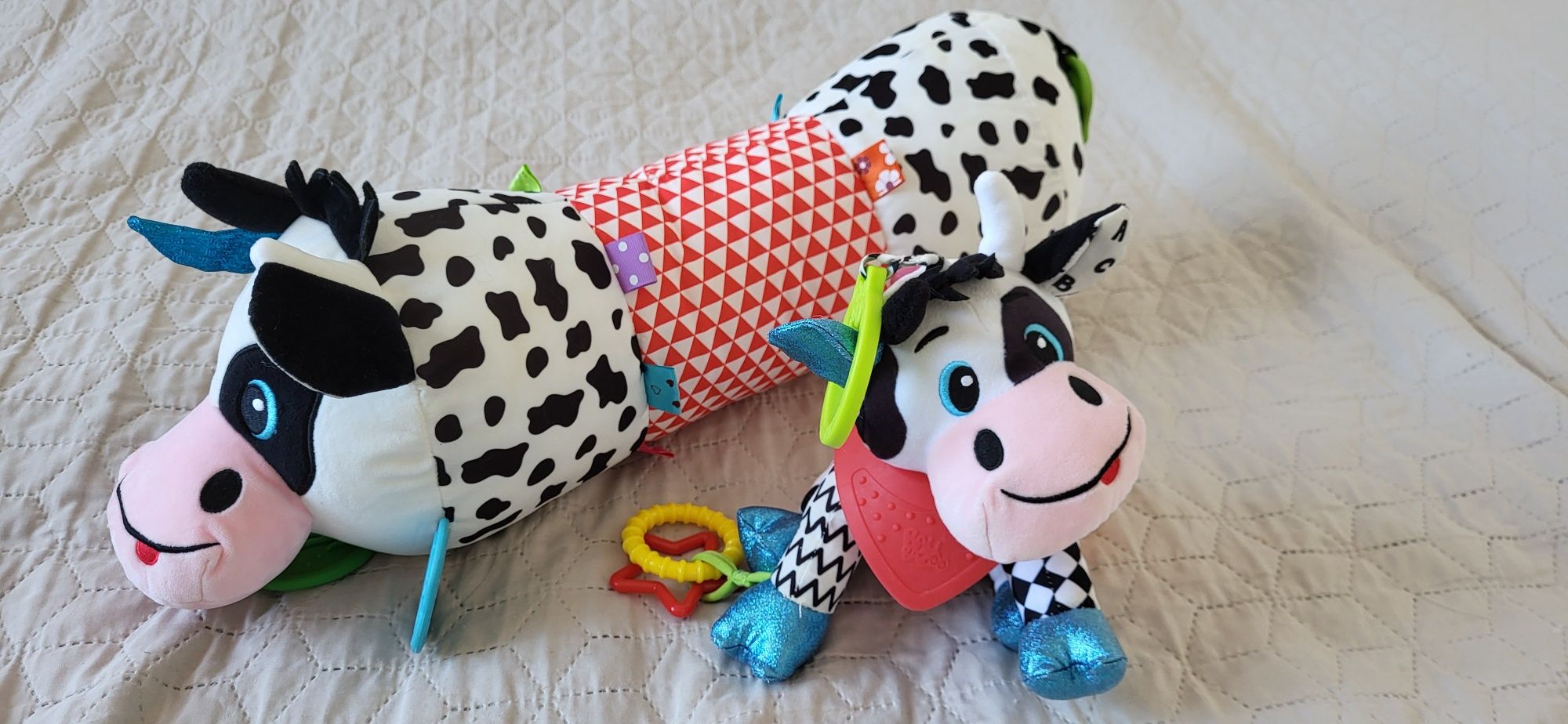 Zabawka sensoryczna Krowa 3msc
