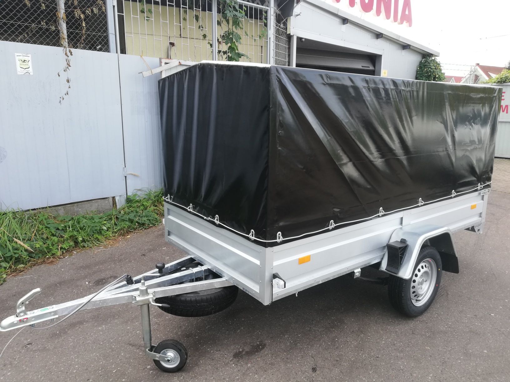 Wypożyczalnia wynajem przyczep towarowych  Poznań Dębiec