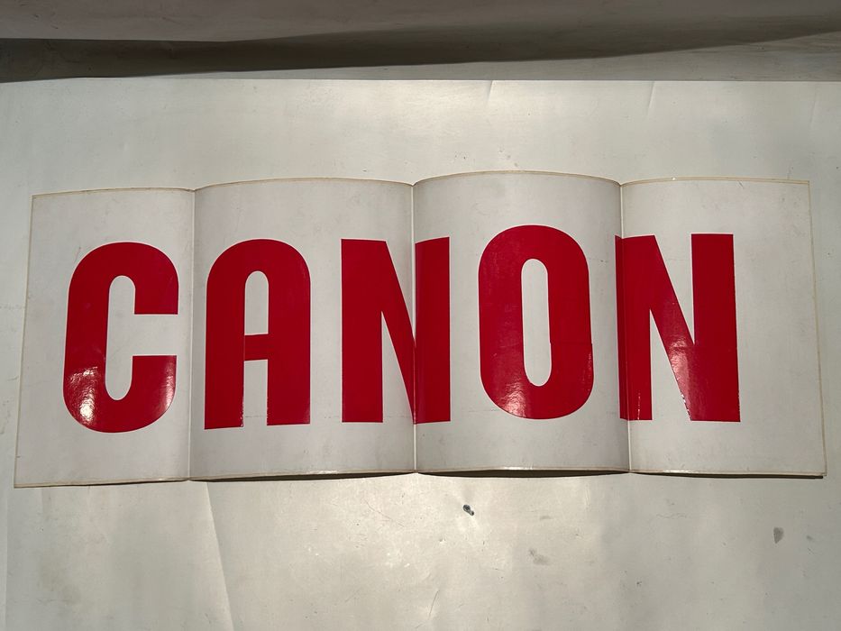 Duża naklejka CANON - 25 x 69 cm