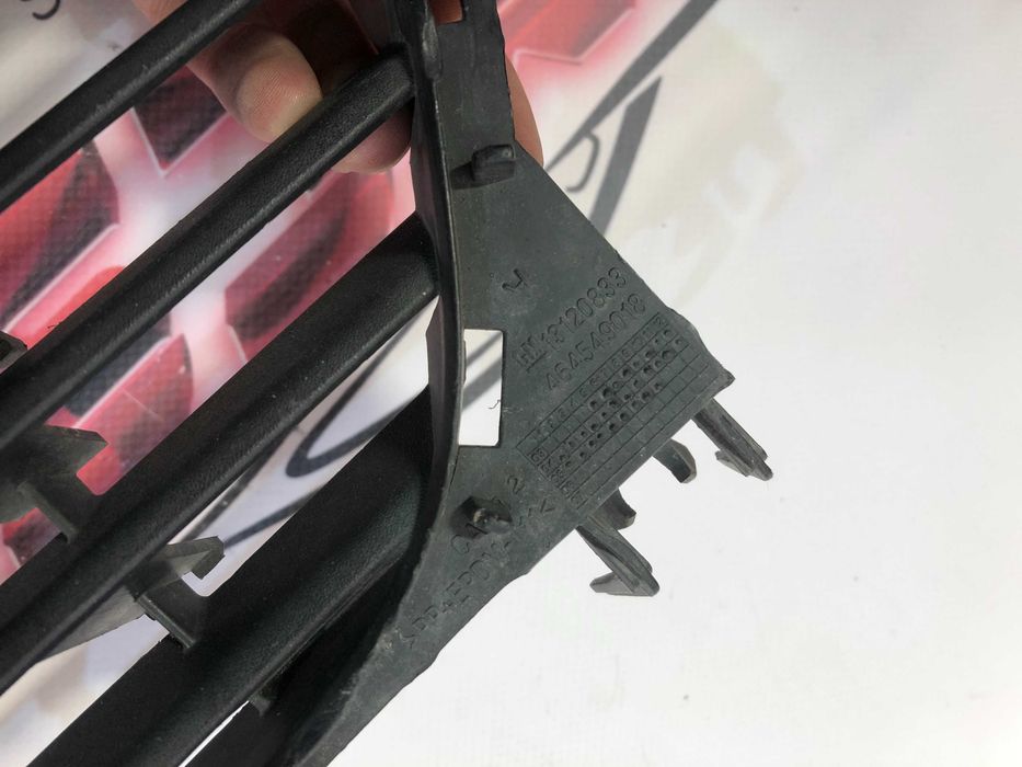 Grelha Parachoques OPEL CORSA C ORIGINAL
