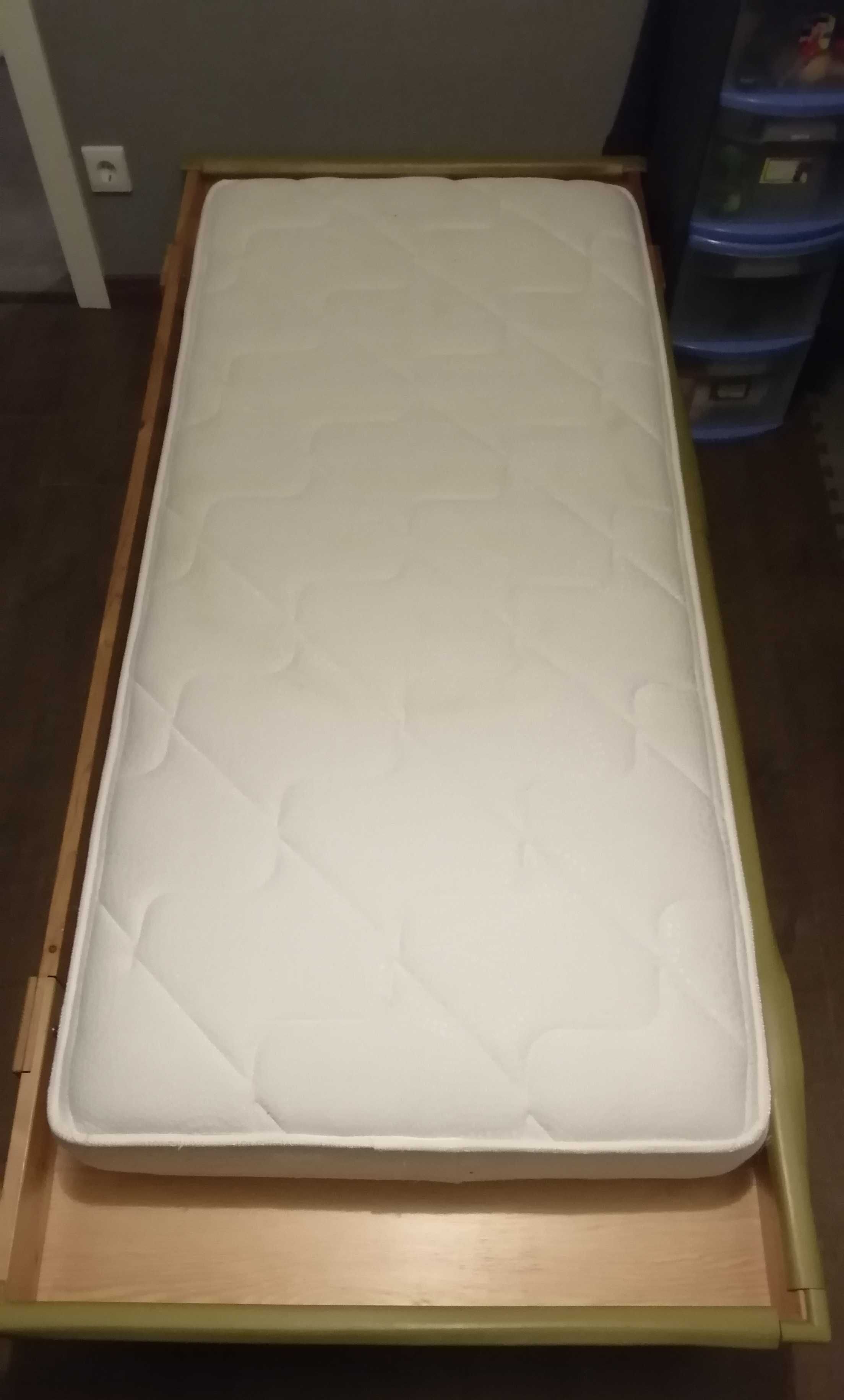 Cama criança extensível IKEA Vikare com colchão Molafrex 2020 Saúde