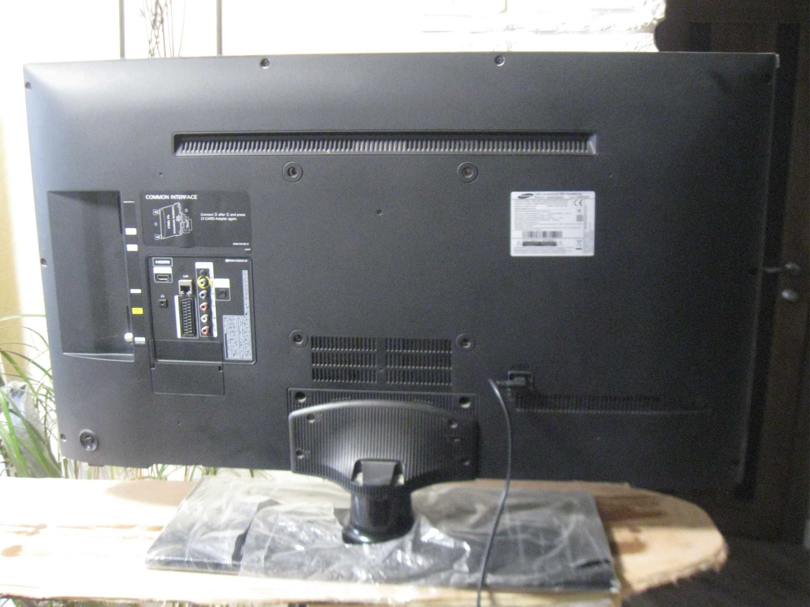 Телевизор LED, Smart, с Т2  Samsung UE-39F5300AK