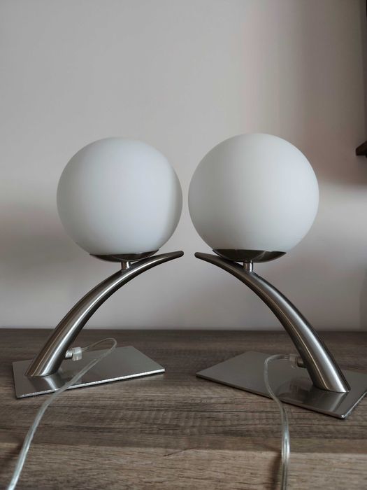 2x lampka nocna biała