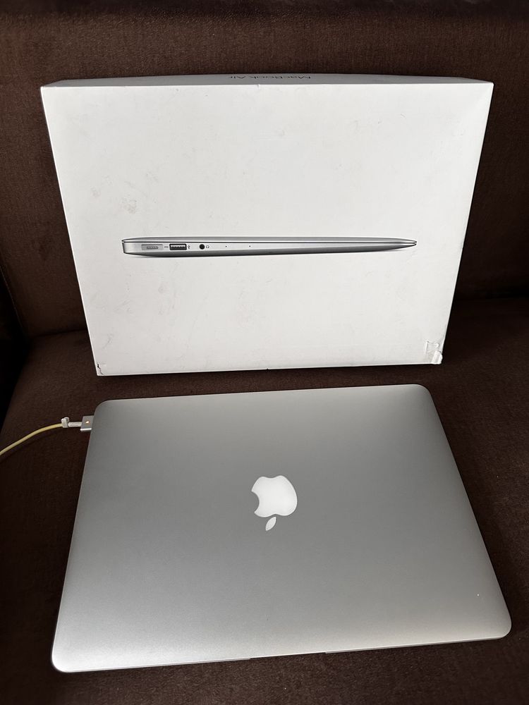 Mac Book Air 13, 8Gb, 128gb, 2017