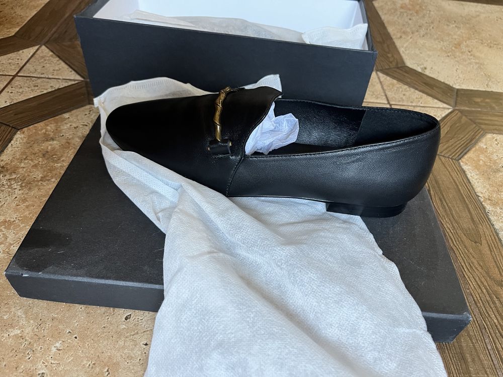 Лофери Massimo Dutti