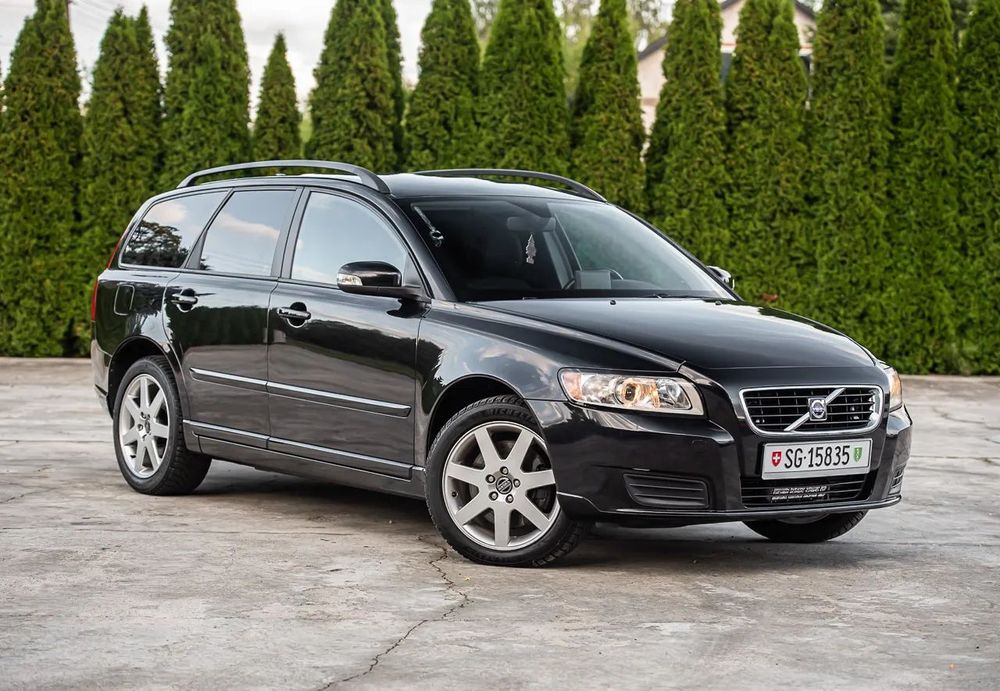 Volvo V50 2.5T 220KM 4x4 Klimatronic Navi Tempomat Opłacony