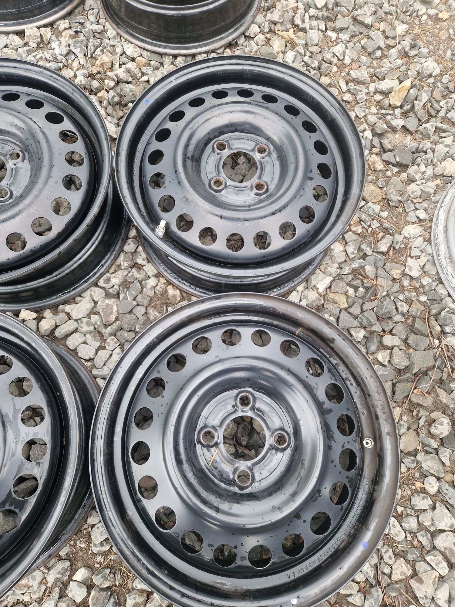 Felgi 4x100 r15 piasta 60.1mm nissan itp