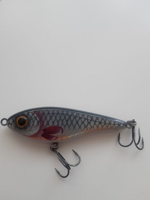 Wobler jerk strike pro baby buster 10cm