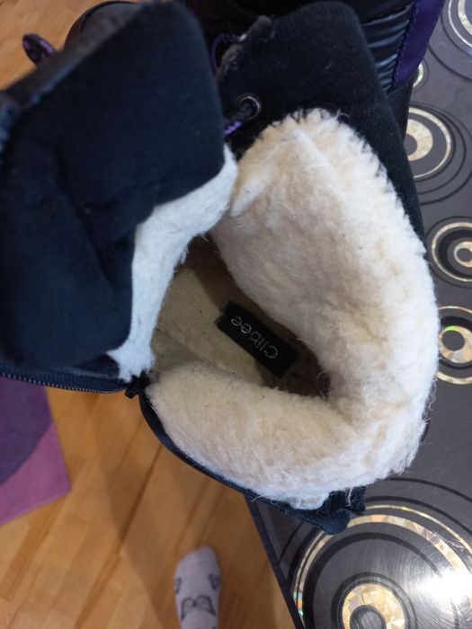 Зимові ботінки на дівчинку