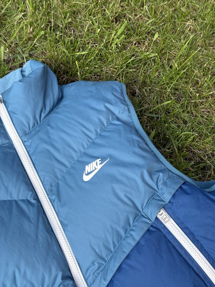 Жилетка nike storm-fit