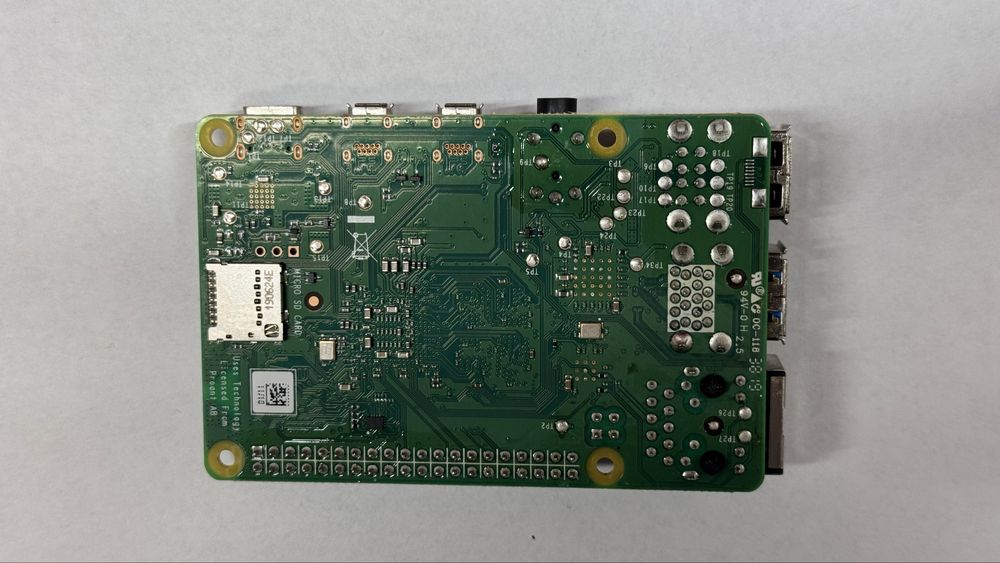 Raspberry Pi 4B - 4GB z obudową