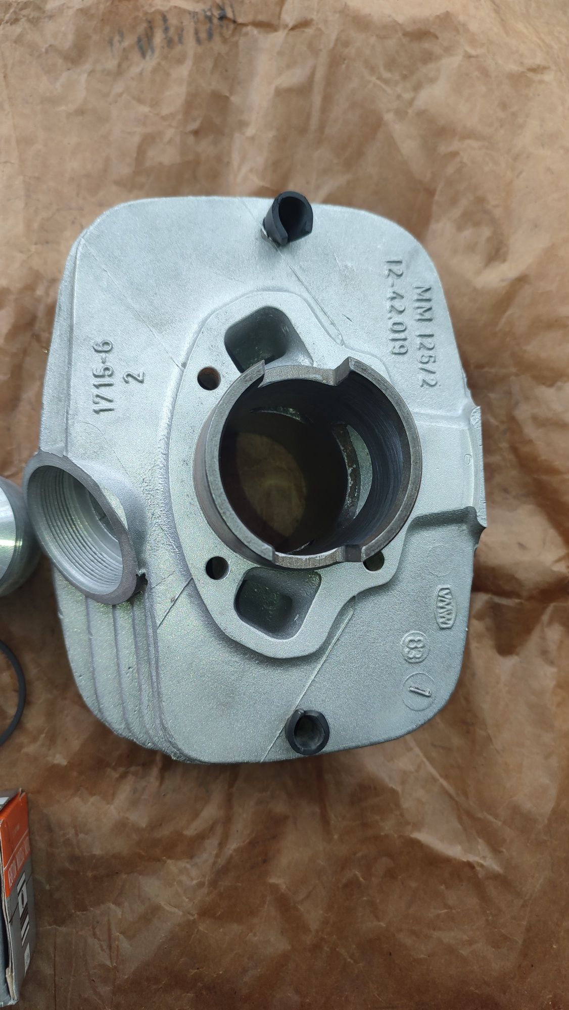 Cylinder MZ TS 125 ES po szlifie tłok ALMOT AK 20 oryginał DDR 150