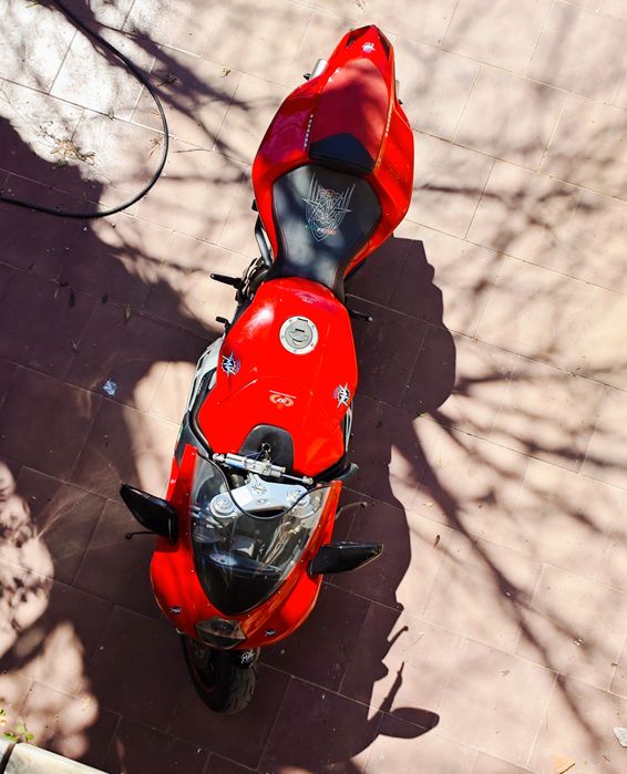 MV Agusta F4 1000 1ª serie