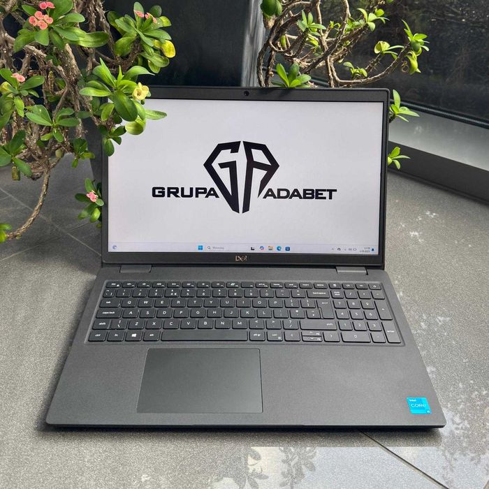 Dell Latitude 3520 / i5-11gen / 8GB / 256GB / 15,6" / klasa A-