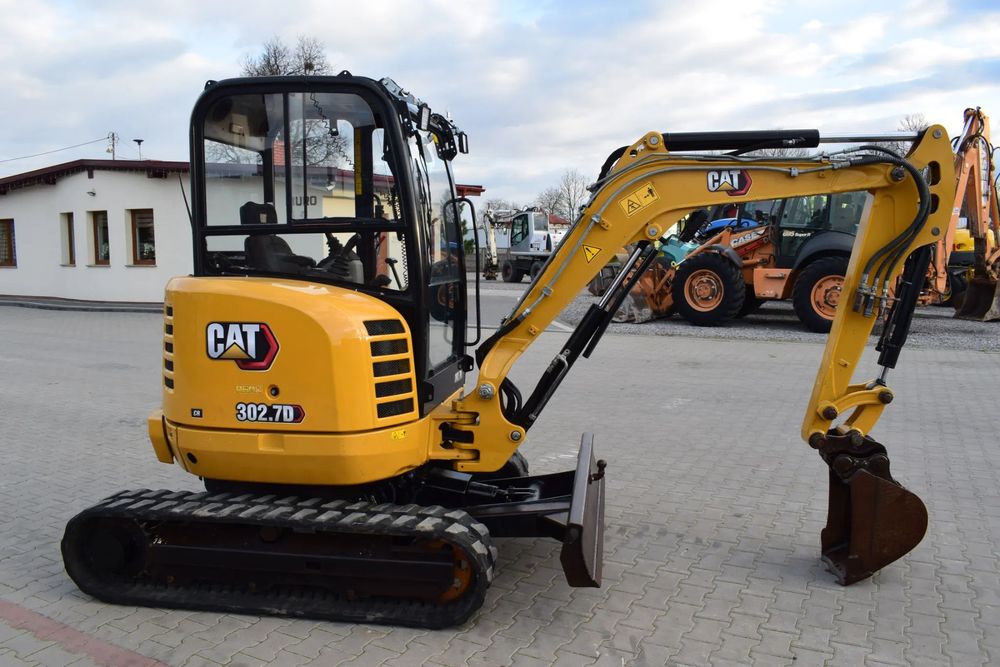 Caterpillar CAT 302.7 D Rok 2015