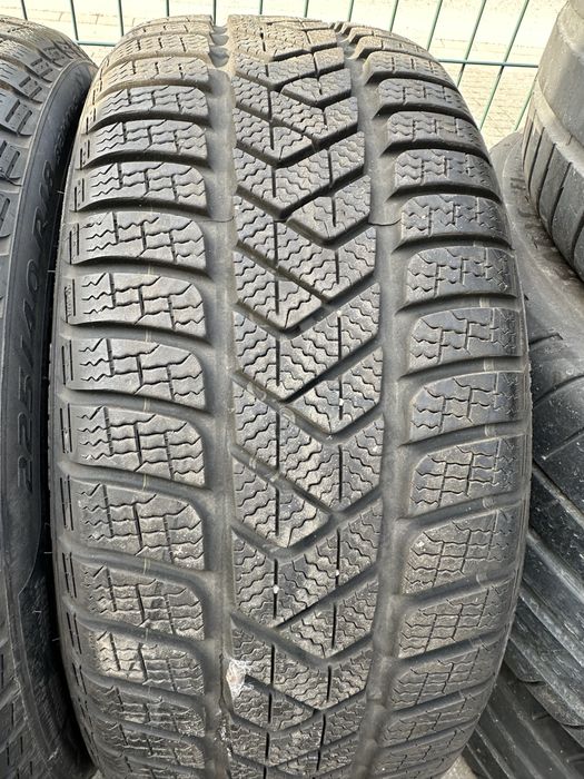 225/40/18 Pirelli Sottozero 3 j.nowe