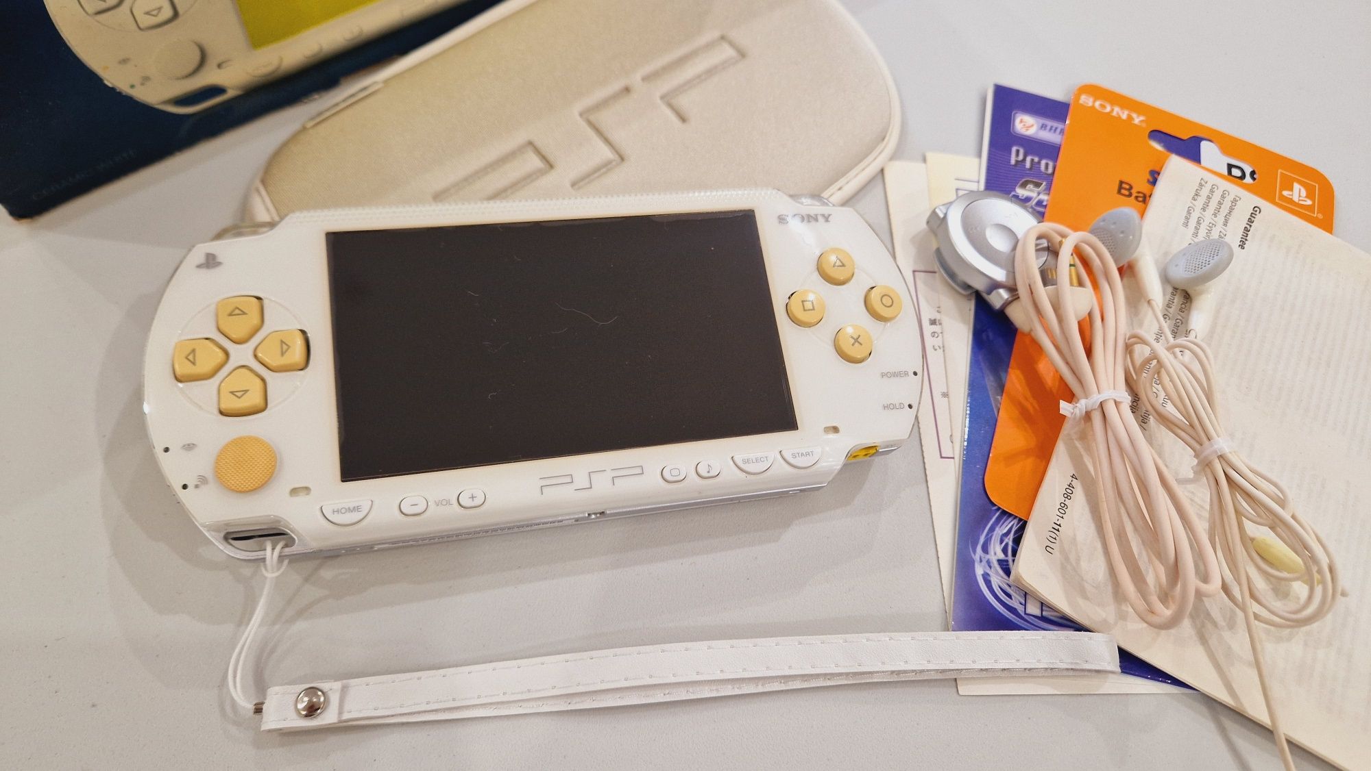 Sony PSP 64гиг с играми 130шт
