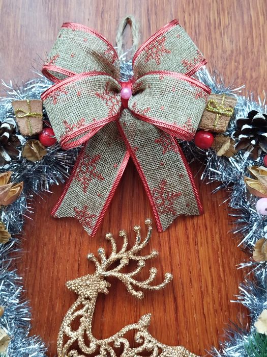 Новорічні віночки декор подарунки пробки в школу та садочок