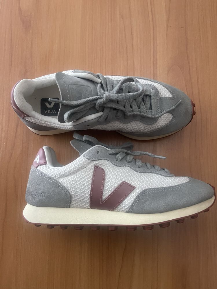 Кросівки veja,оригинал