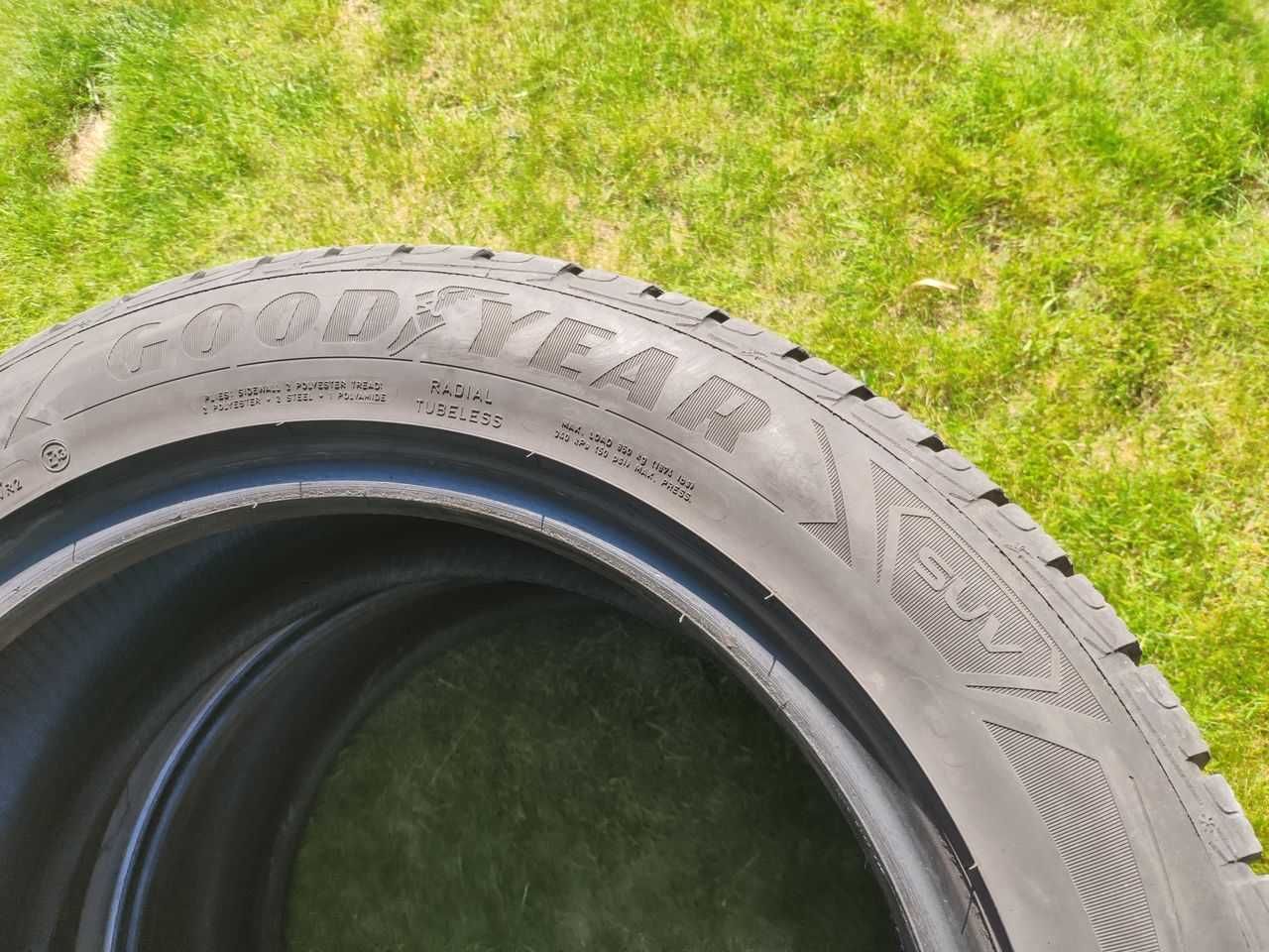 2 Opony Zimowe 225/55R18 Goodyear Ultragrip Performance SUV