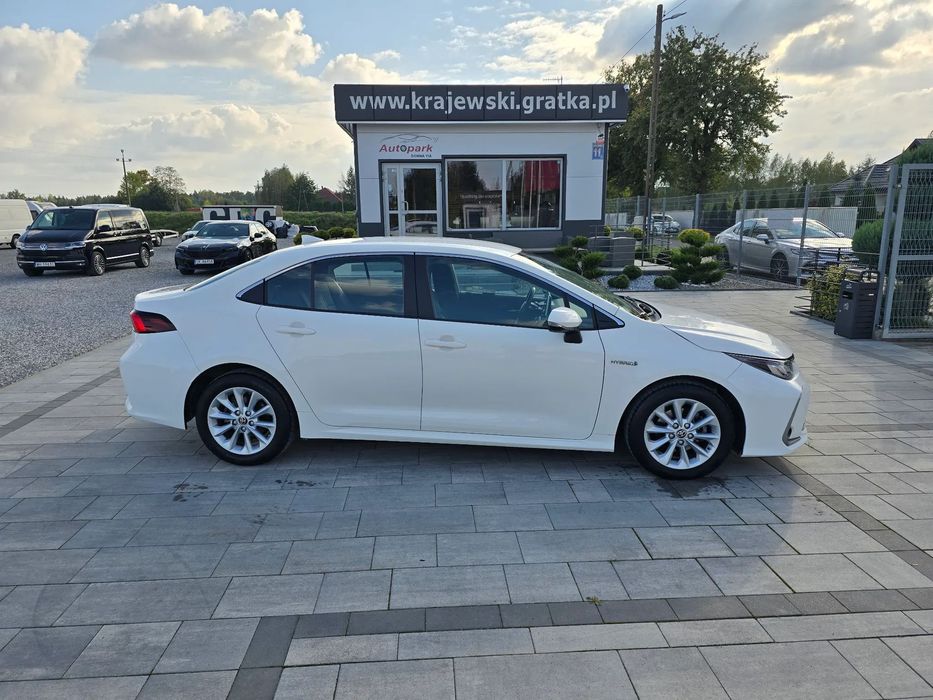 Toyota Corolla 1.8 Hybrid Pierwszy właściciel F-Vat 23%