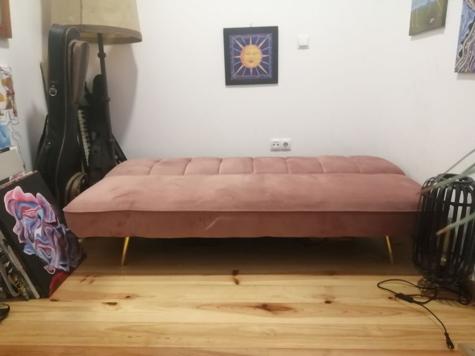 Sofá Clic-Clac usado cor de rosa