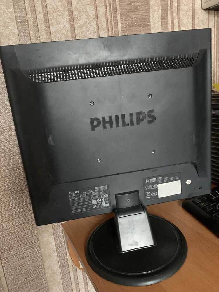 Монітор Philips