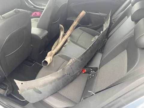 Opel Astra (1598cc)