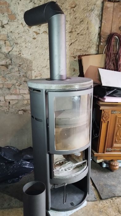 Kominek wolnostojący firmy Scan model 29 , 7 kw