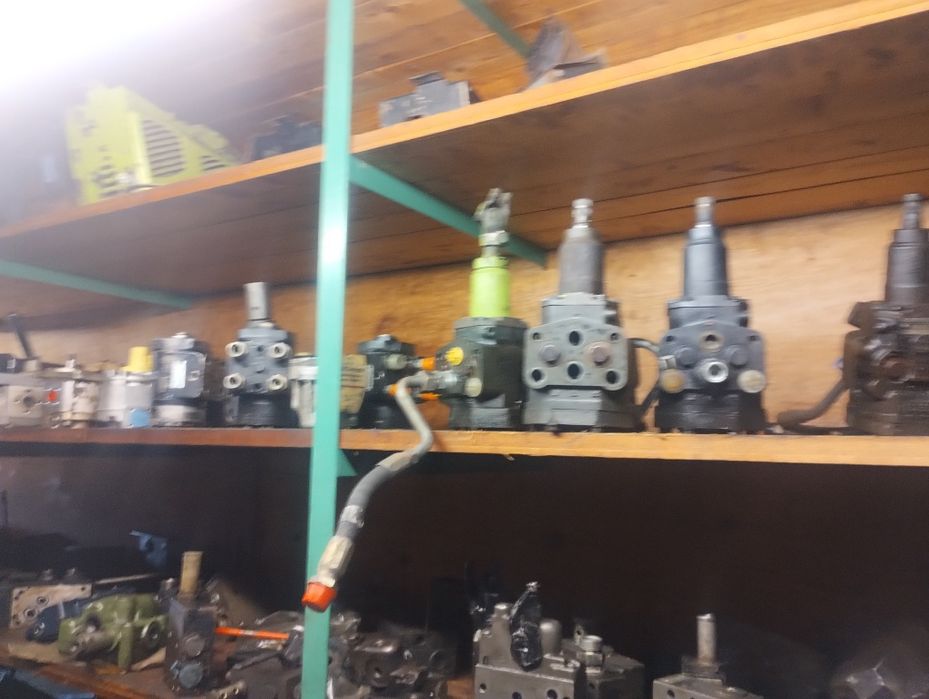 Części do Mb trac od 700 do 1800